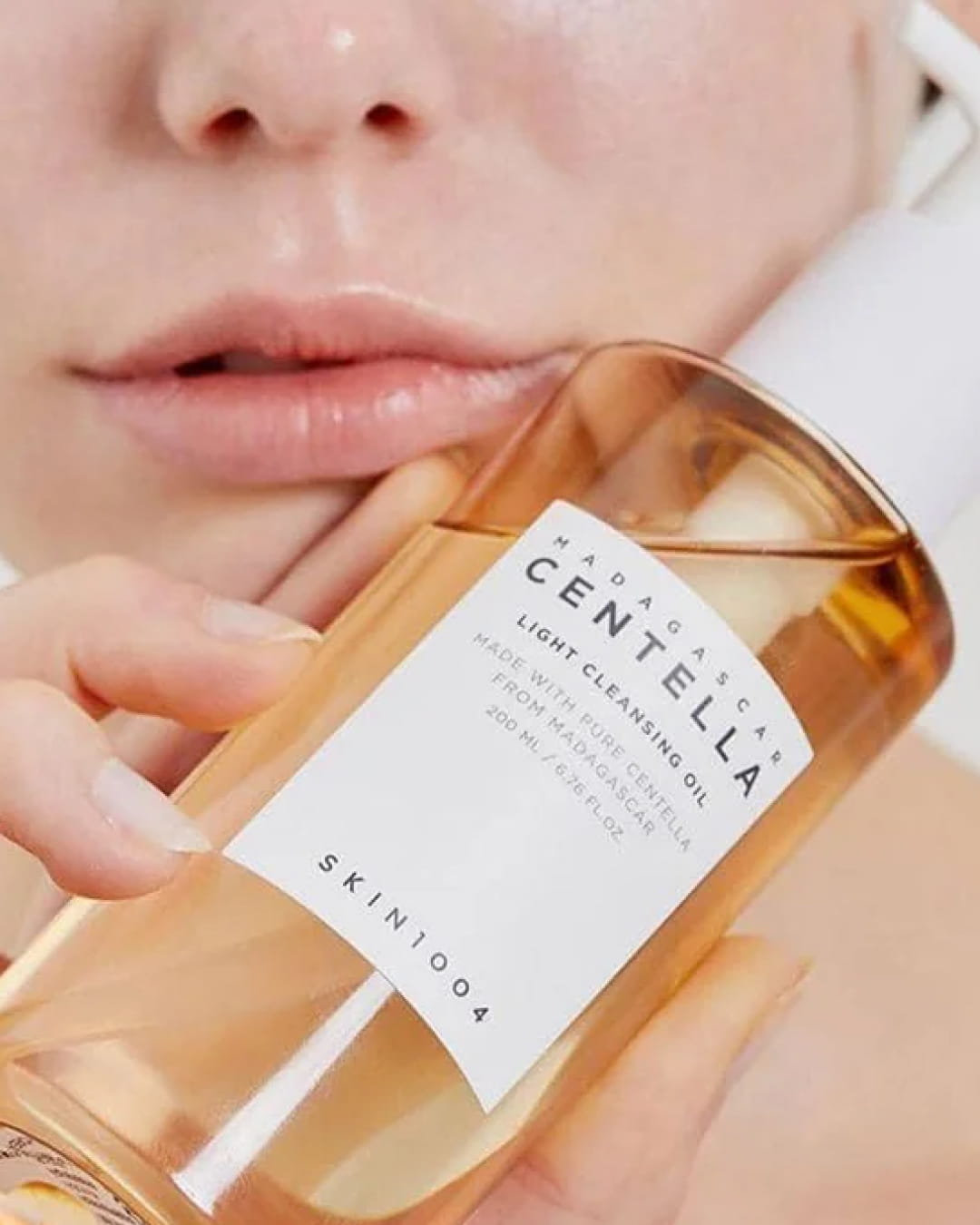 Madagascar Centella Light Cleansing Oil