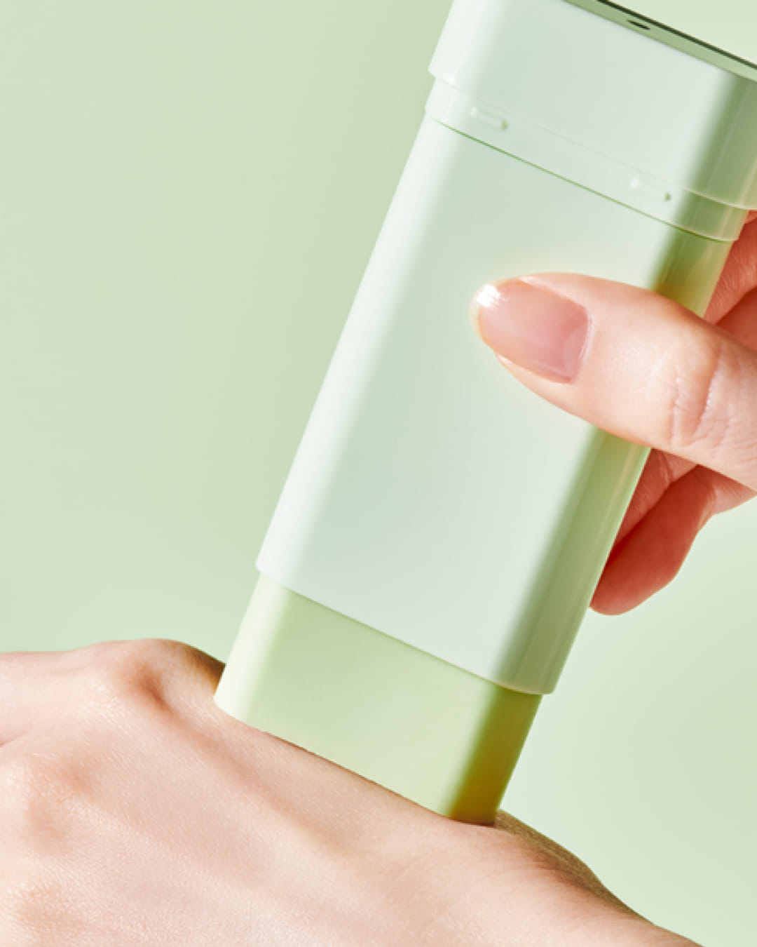 Tocobo Cica Cooling Sun Stick SPF50+ PA - Imagen 2