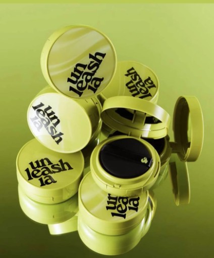 Satin Wear Healthy Green Cushion