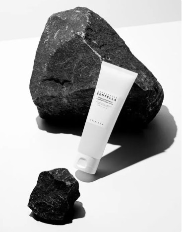 Madagascar Centella Tone Brightening Cleansing Foam - Limpiador Facial Iluminador - Imagen 4